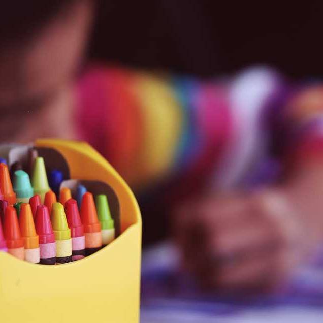 I figli di separati contesi all’uscita da scuola